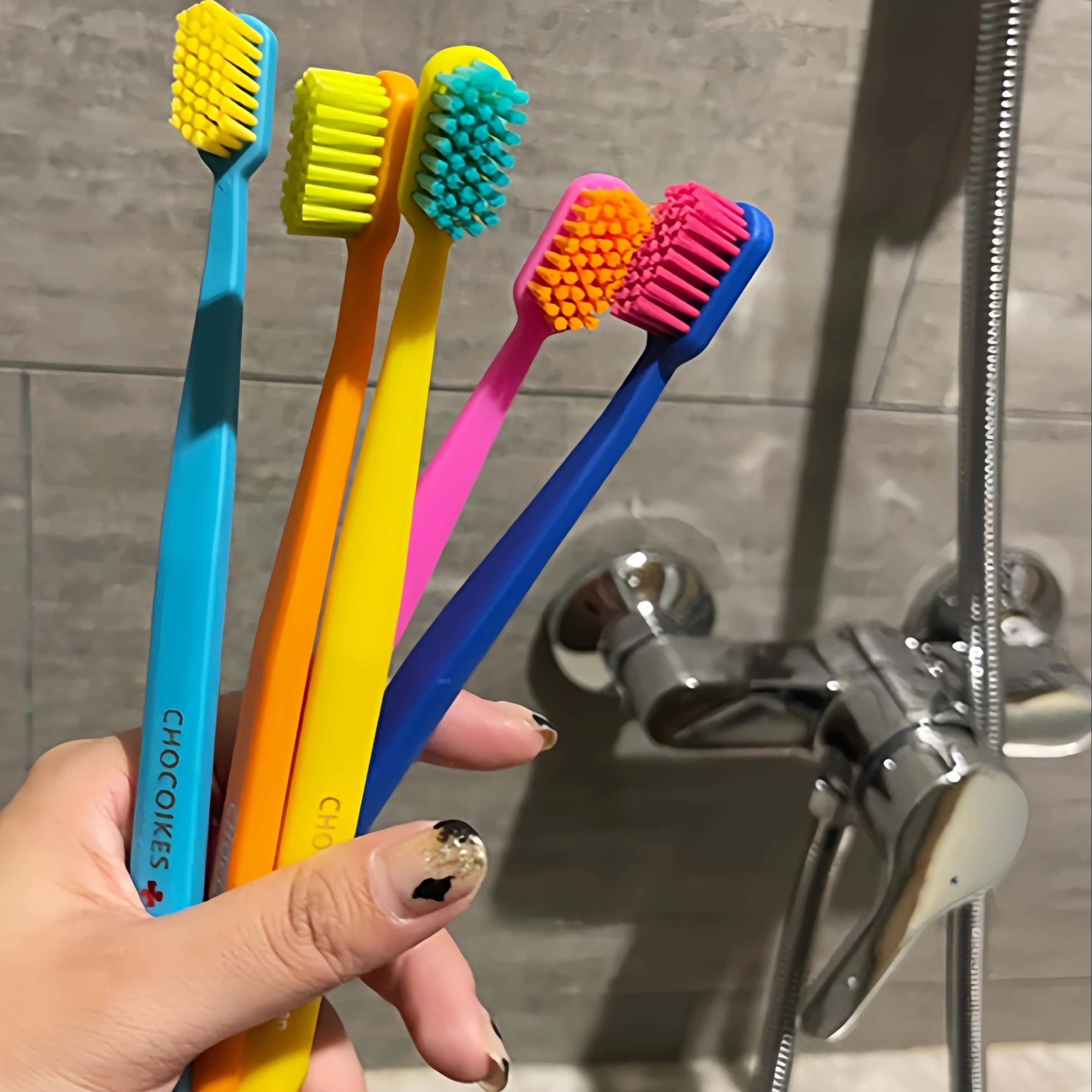5 Packs of Chocolate Swiss Car - Bamboo Toothbrush 评论和价格