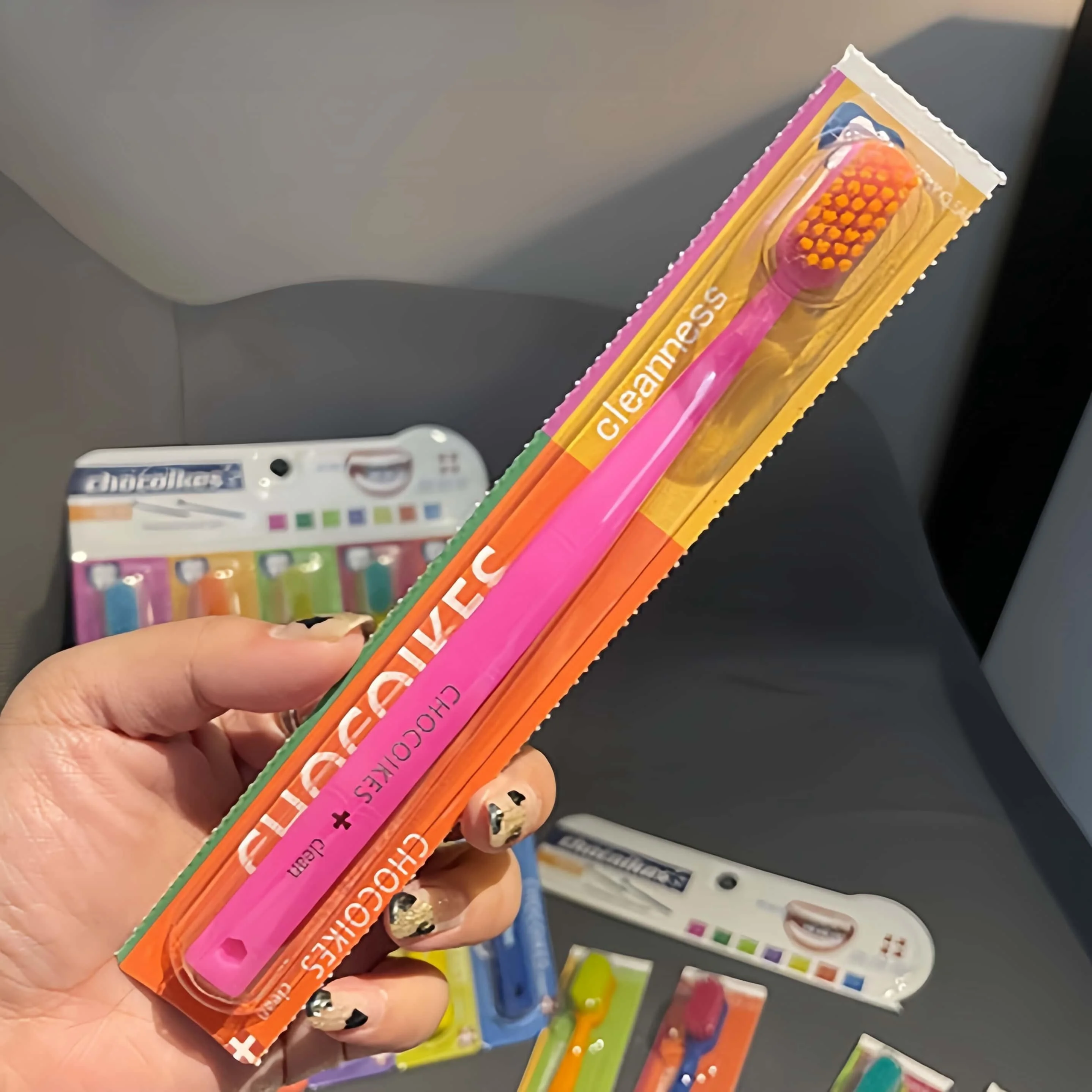 5 Packs of Chocolate Swiss Car - Bamboo Toothbrush 评论和价格